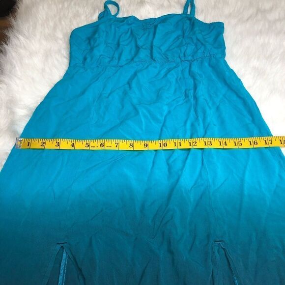 Volcom Women’s Blue Ombré Sleeveless Smocked Maxi Dress Size S - Picture 6 of 10